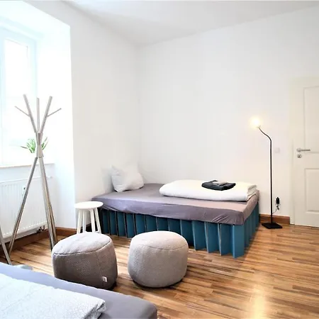 Privatunterkunft ➤private - Heart Of Downtown With Terrace